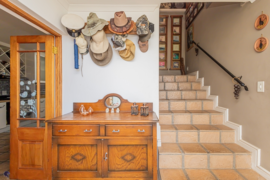 3 Bedroom Property for Sale in Country Club Western Cape